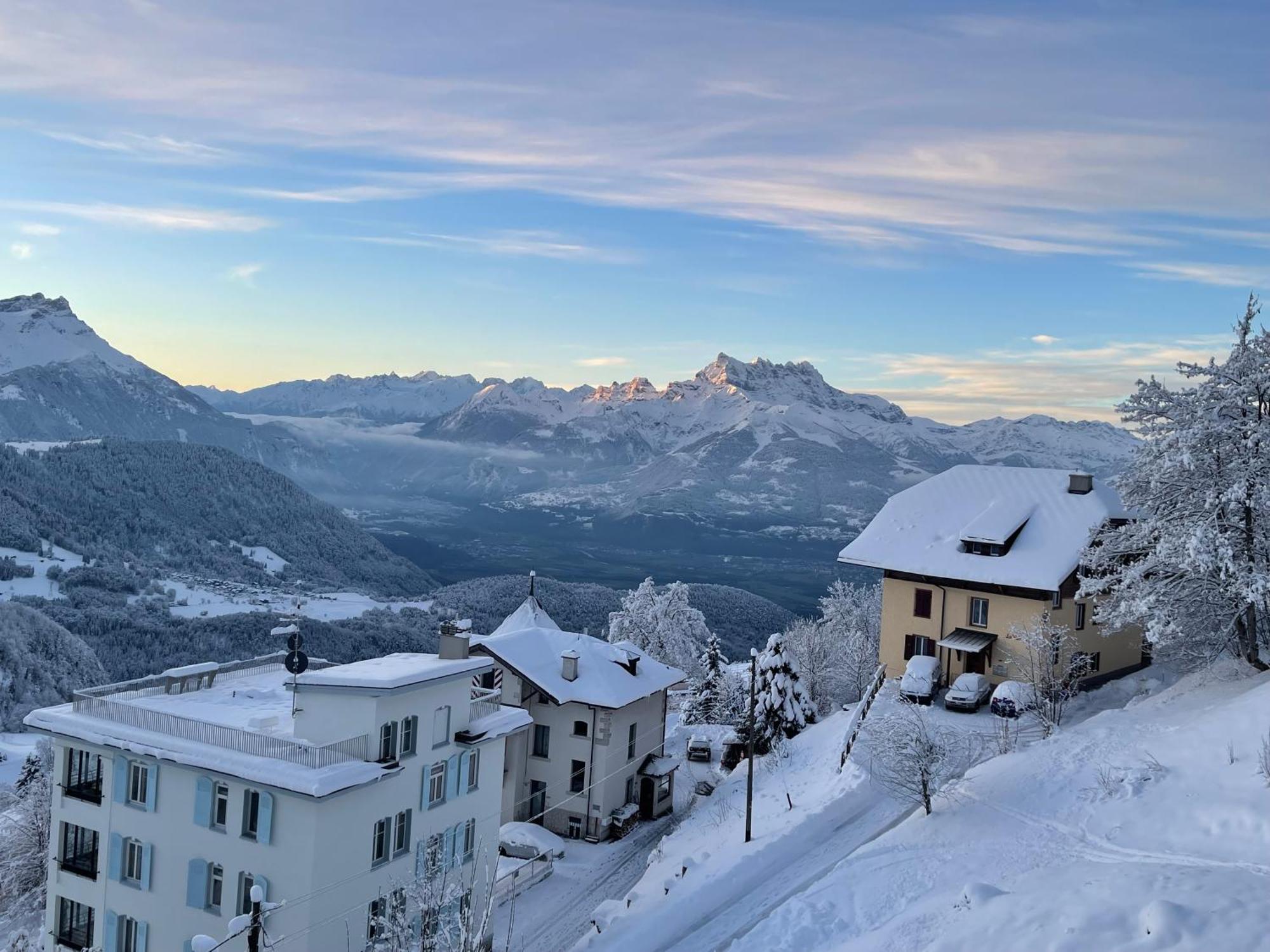 Charmant Appartement Au Vagabond Leysin Bagian luar foto