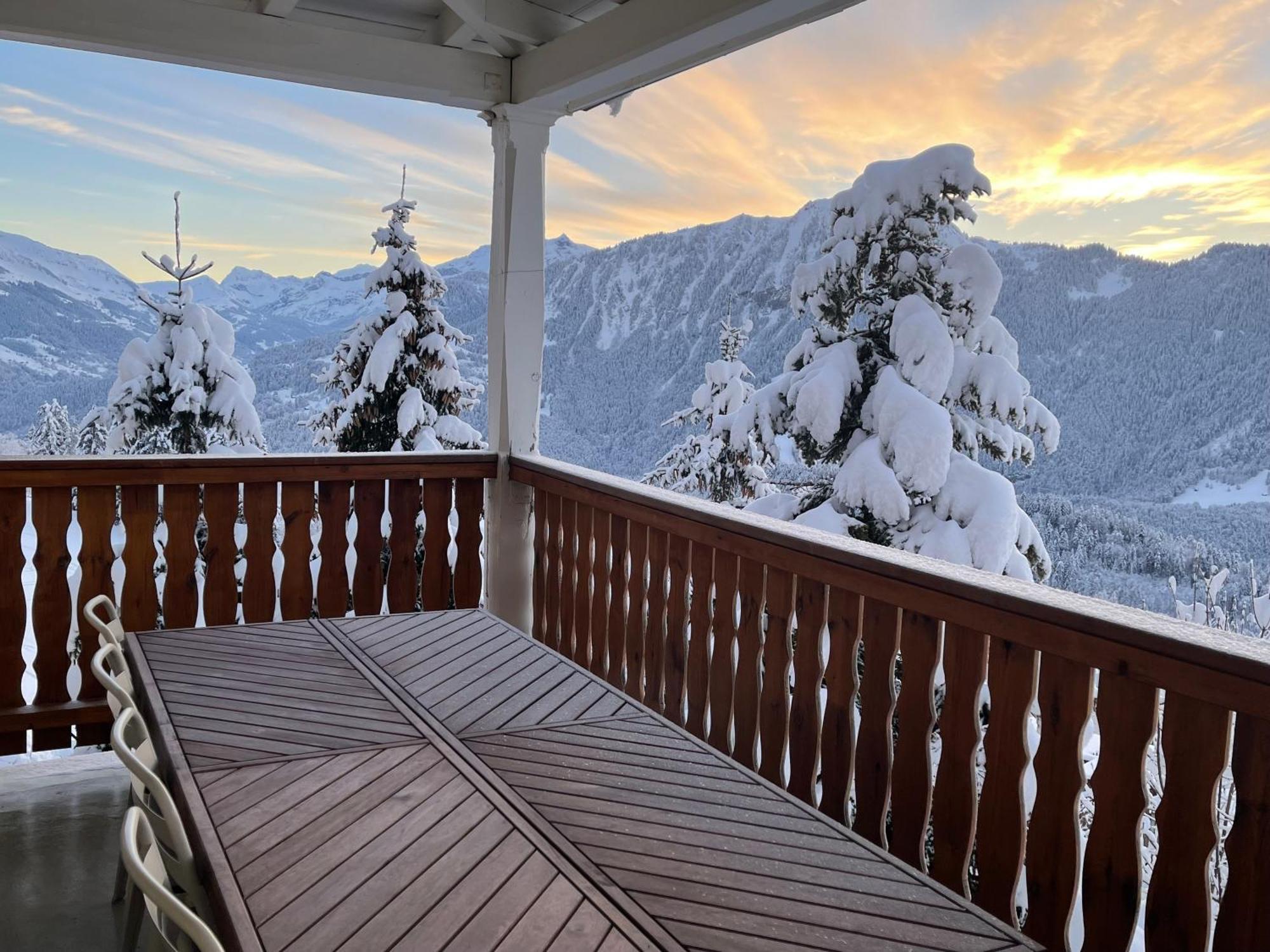 Charmant Appartement Au Vagabond Leysin Bagian luar foto